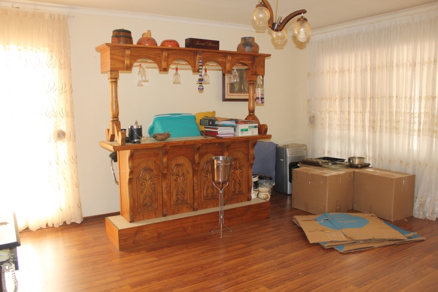 4 Bedroom Property for Sale in Mooinooi North West